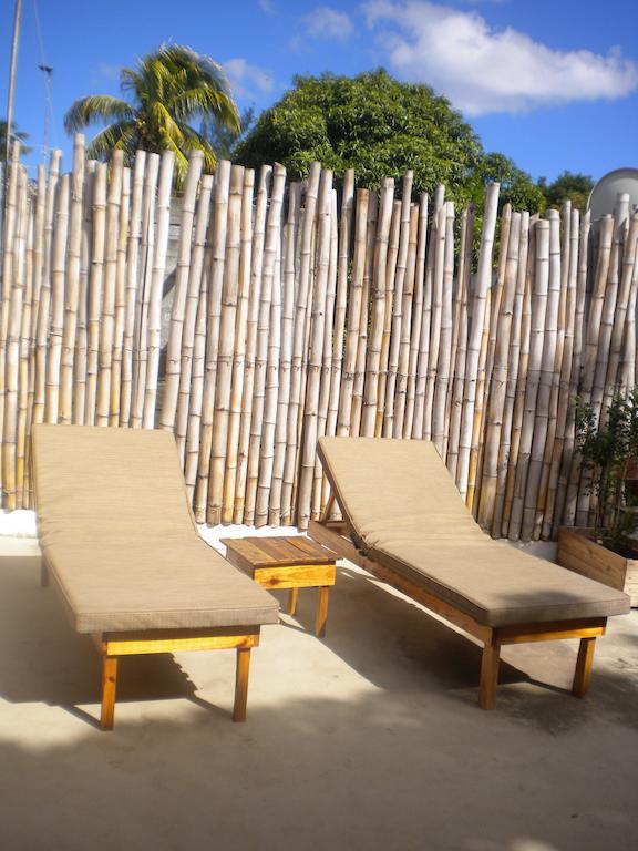 Guest House Chez Jacques Tamarin ภายนอก รูปภาพ