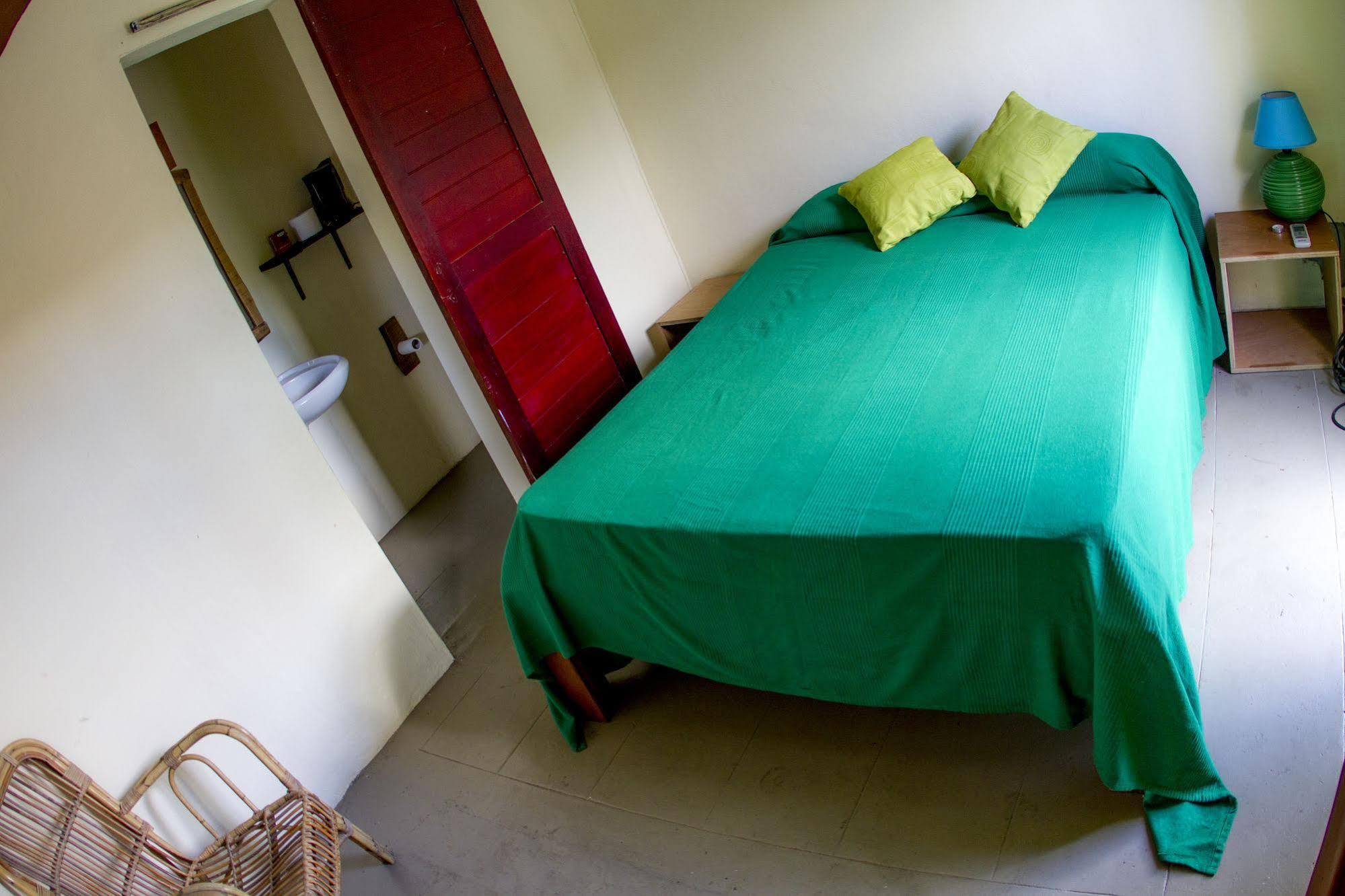 Guest House Chez Jacques Tamarin ภายนอก รูปภาพ